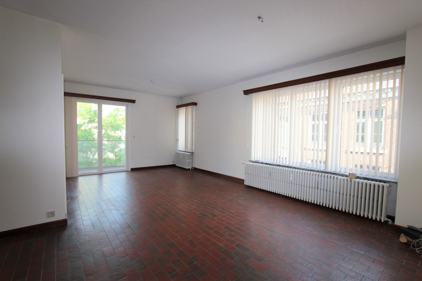RUIM APPARTEMENT - PRACHTIG GELEGEN IN HET STADSCENTRUM foto 2