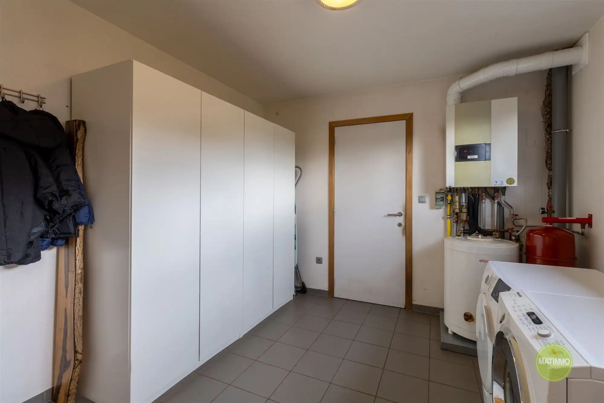 Moderne gezinswoning met zuidgerichte tuin in Olmen foto 13