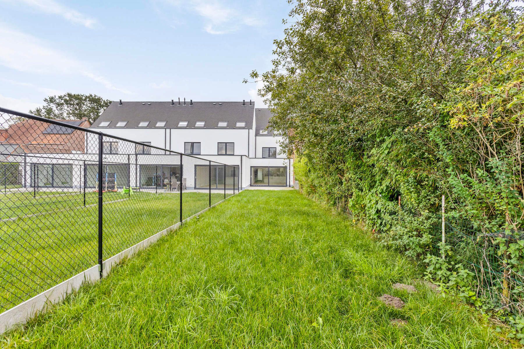 Ruime nieuwbouwwoning met 4 slaapkamers ! foto 26