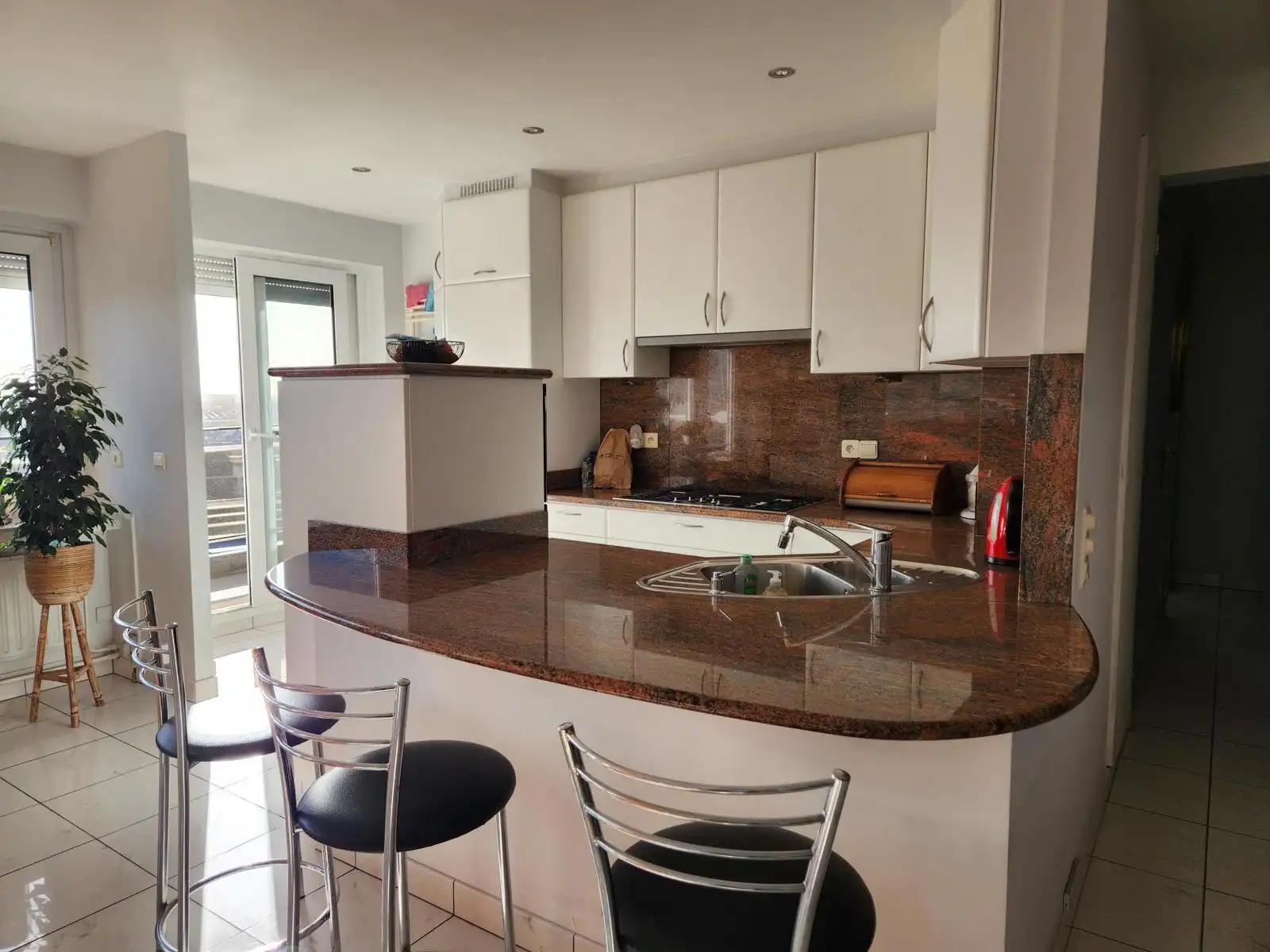 Mooi appartement met weids uitzicht op Mechelen en de St Rombouts toren foto 2