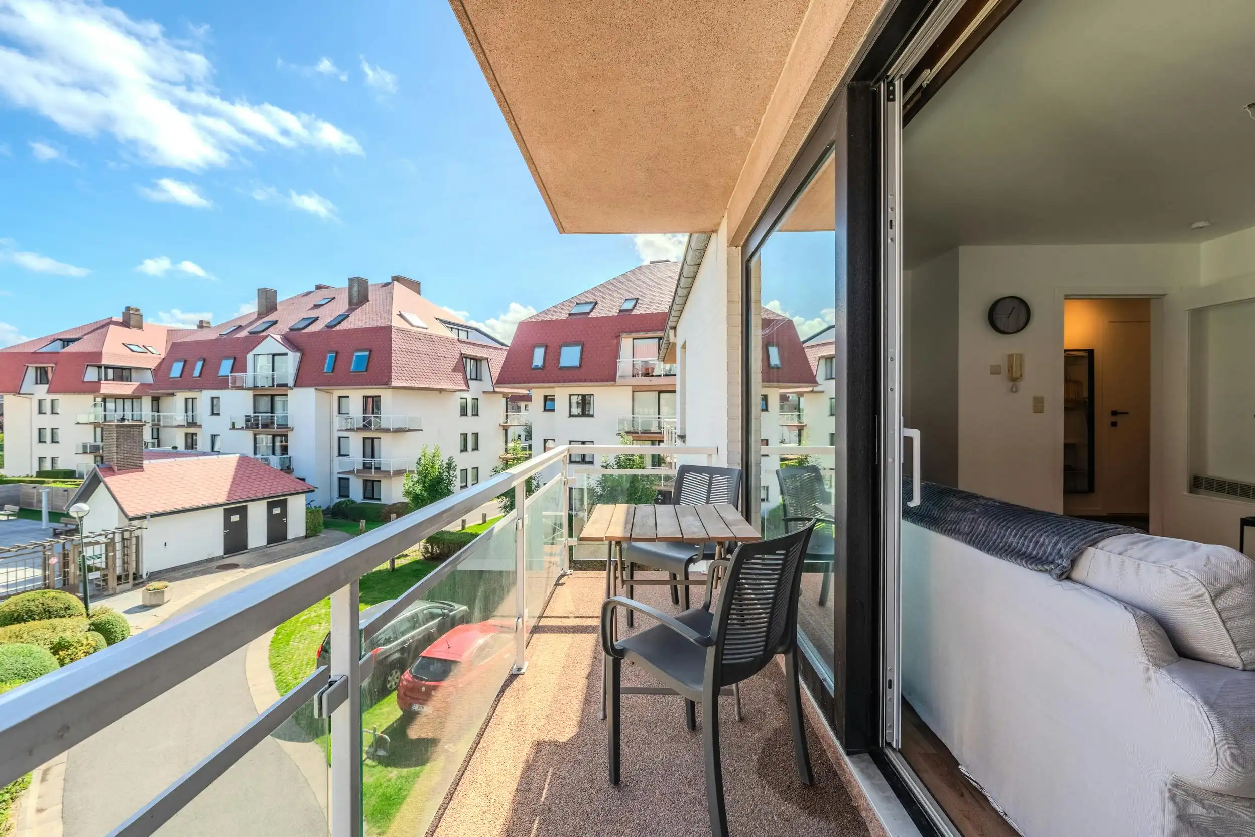 Ruim 1 slaapkamer appartement in de residentie Green Garden! foto {{pictureIndex}}