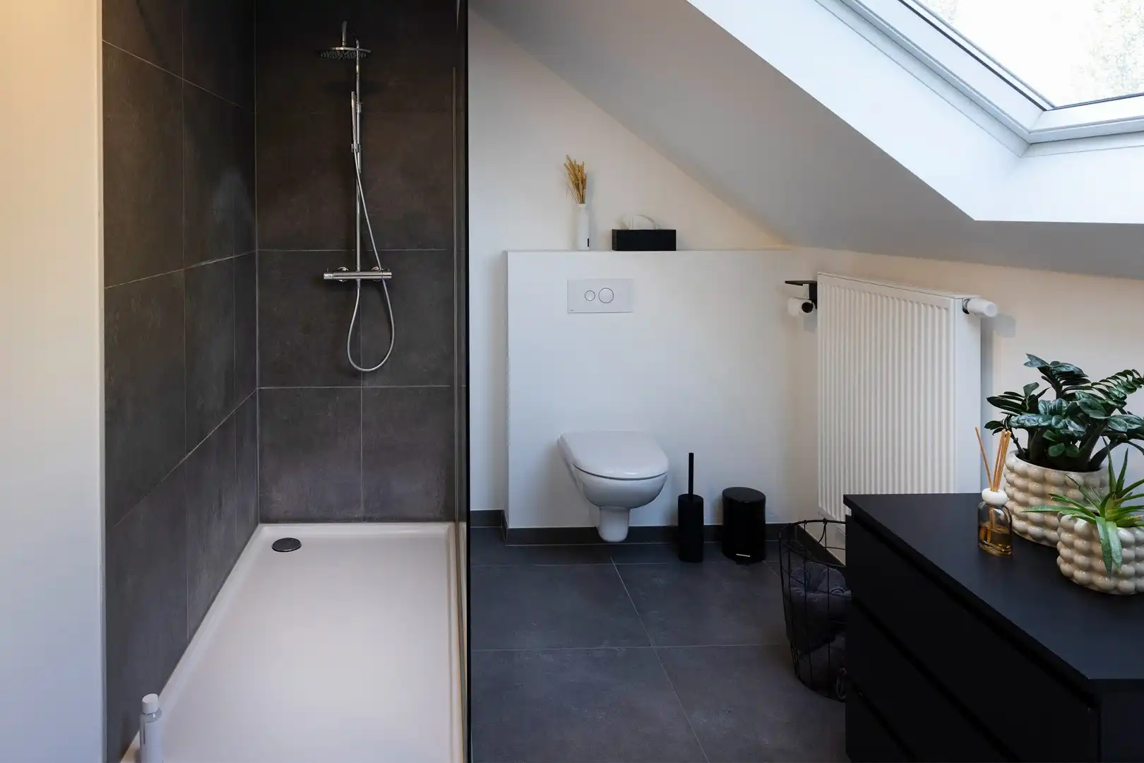 Zeer verzorgde, instapklare woning met 4 slaapkamers. foto 10