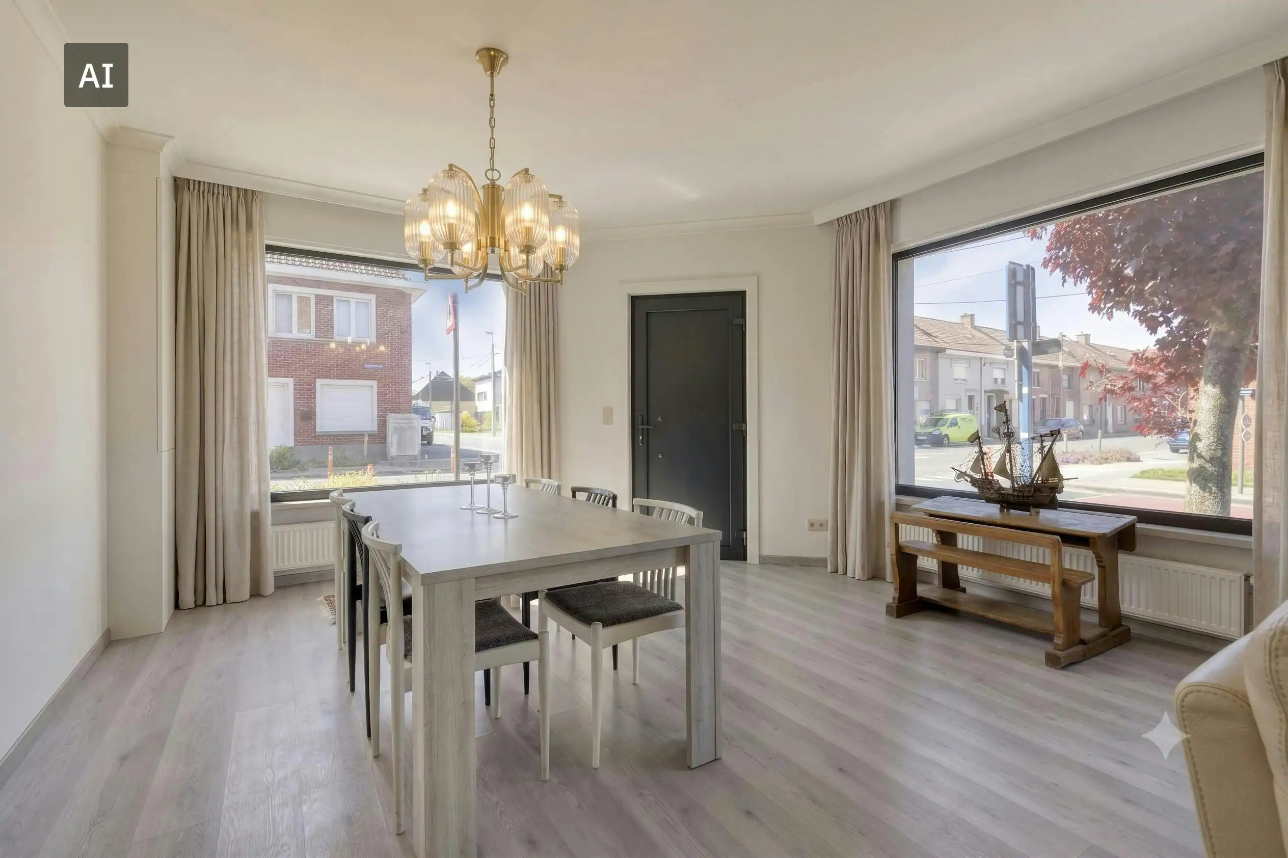 Charme huis in Roeselare met gezellige tuin en garage foto 4
