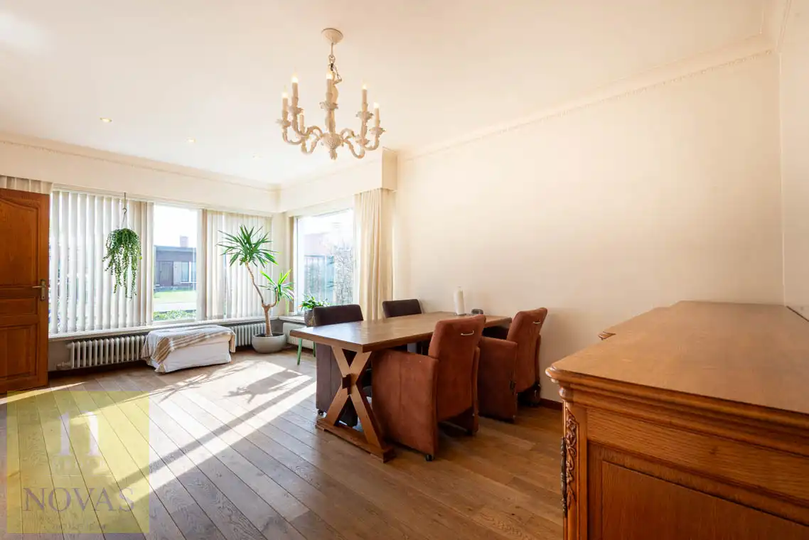 Rustig gelegen gelijkvloerse woning op wandelafstand van Neerpelt centrum foto 4