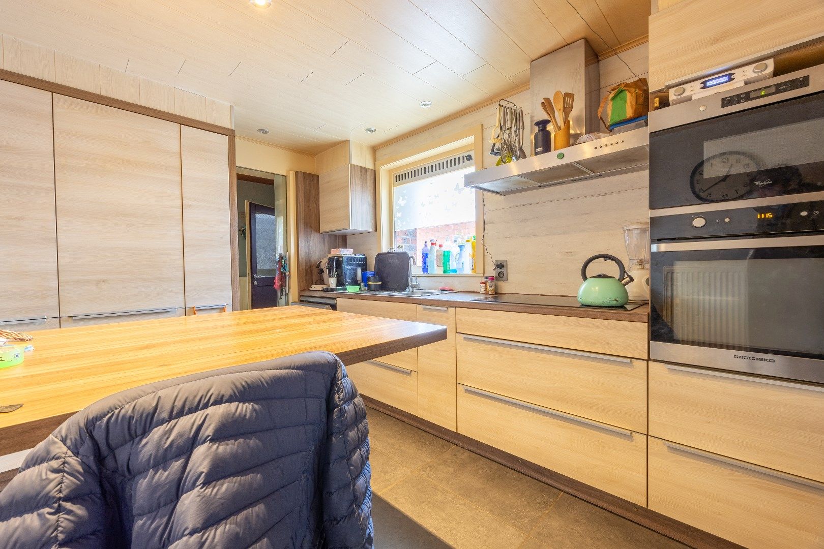 Halfopen woning met fantastisch grote tuin!  foto 10