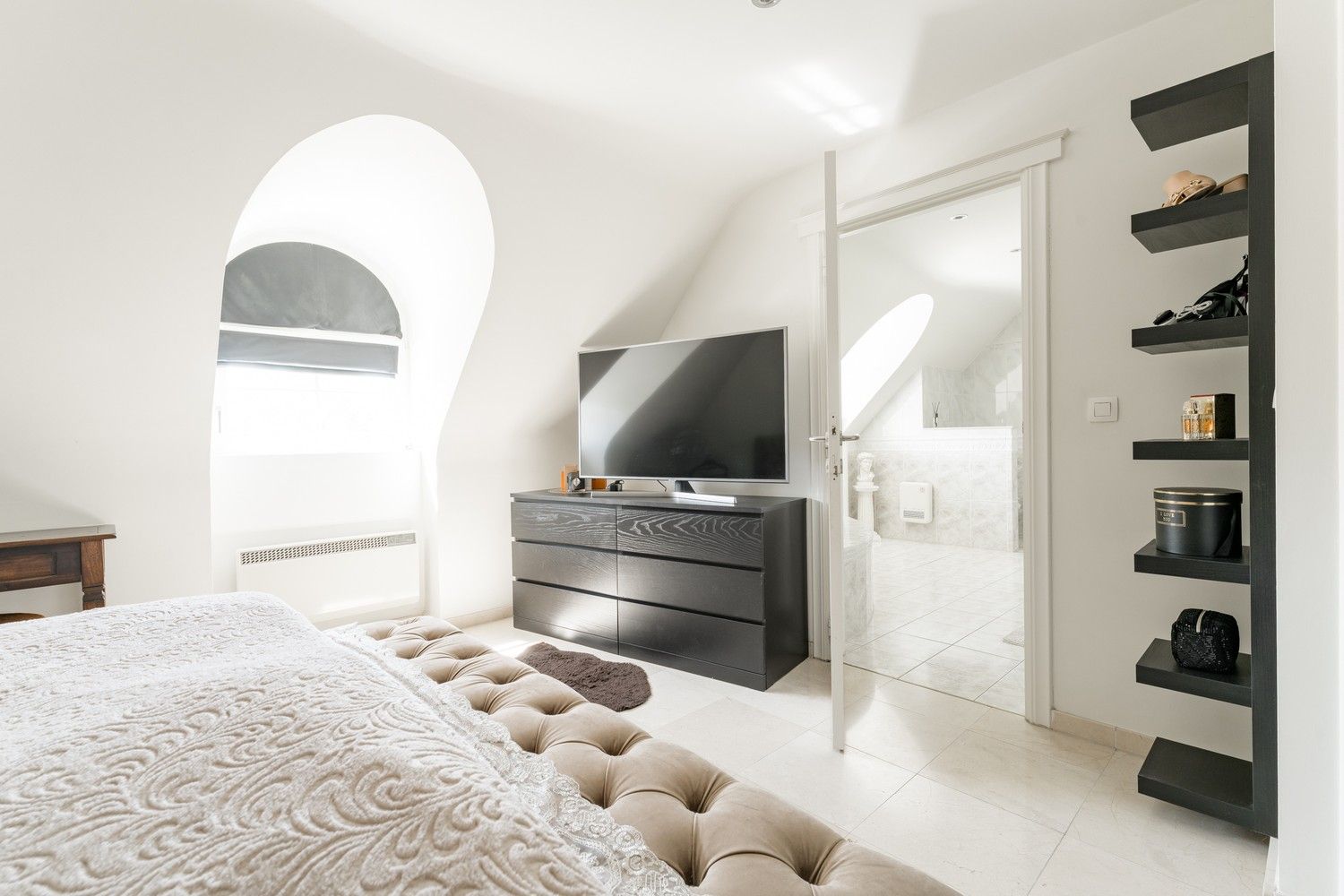 Villa landhuis op een gunstige locatie vlakbij de Nederlandse grens! foto 21