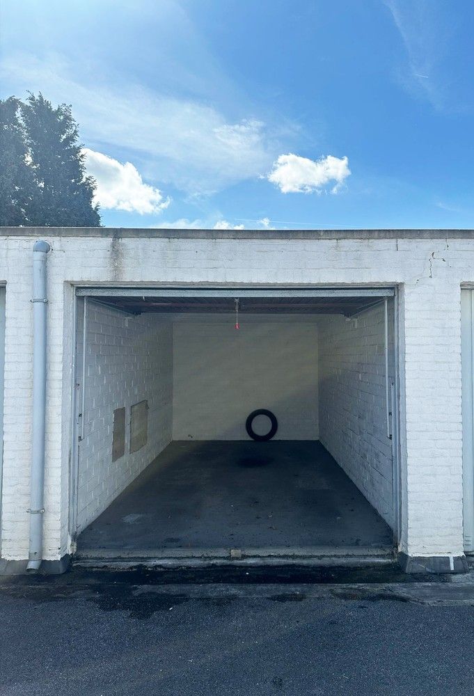 Garagebox op centrale locatie in Mortsel foto 3