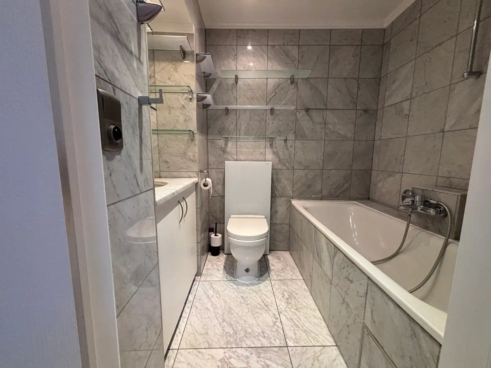 Bemeubeld appartement te huur!  foto 10