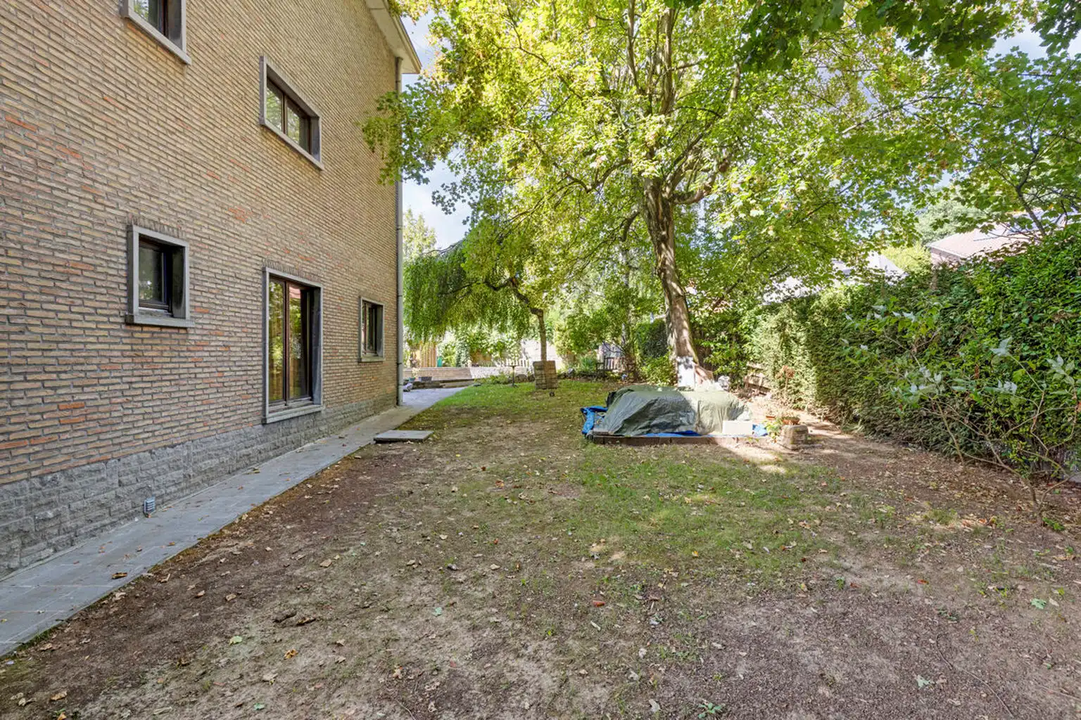 Zeer ruime woning met 4 slaapkamers en appartement in Zellik foto 36