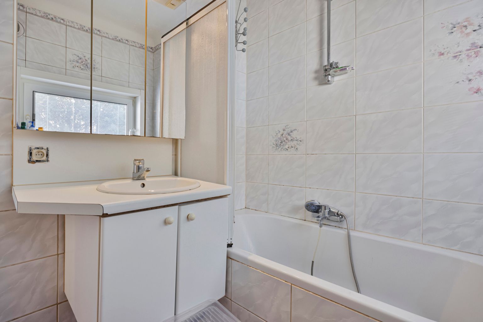 immo DAVID stelt voor: instapklare 3-gevelwoning foto 15