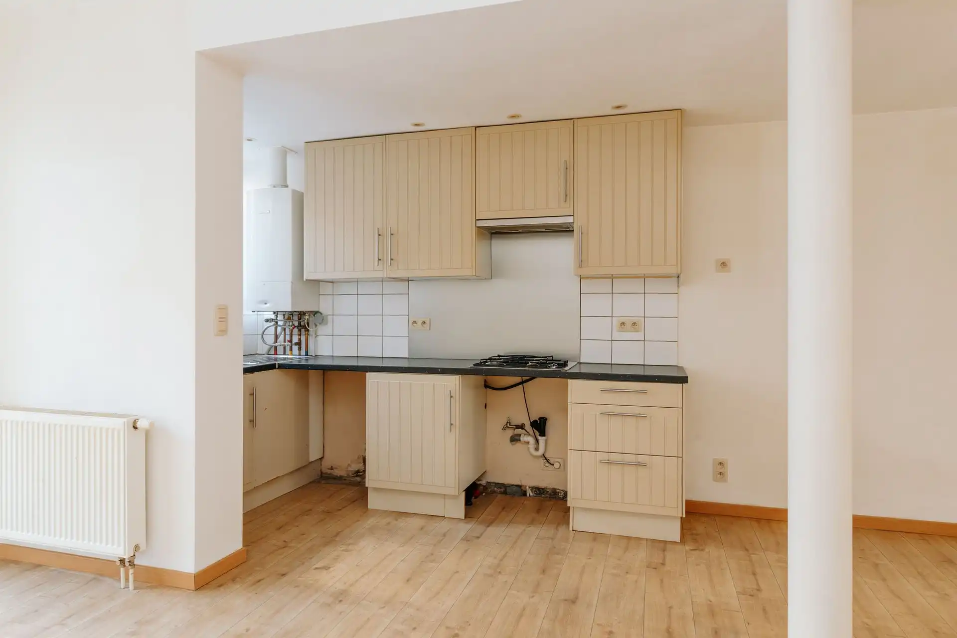 Gelijkvloers appartement met terras en kelderberging foto 4