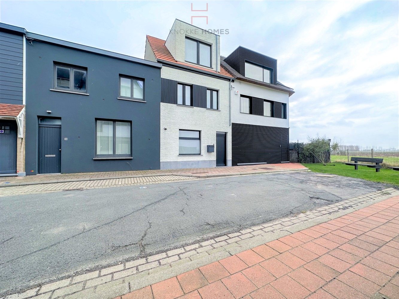 Smaakvol gerenoveerde woning in Oud-Knokke: Stadse elegantie met groene sereniteit! foto 15