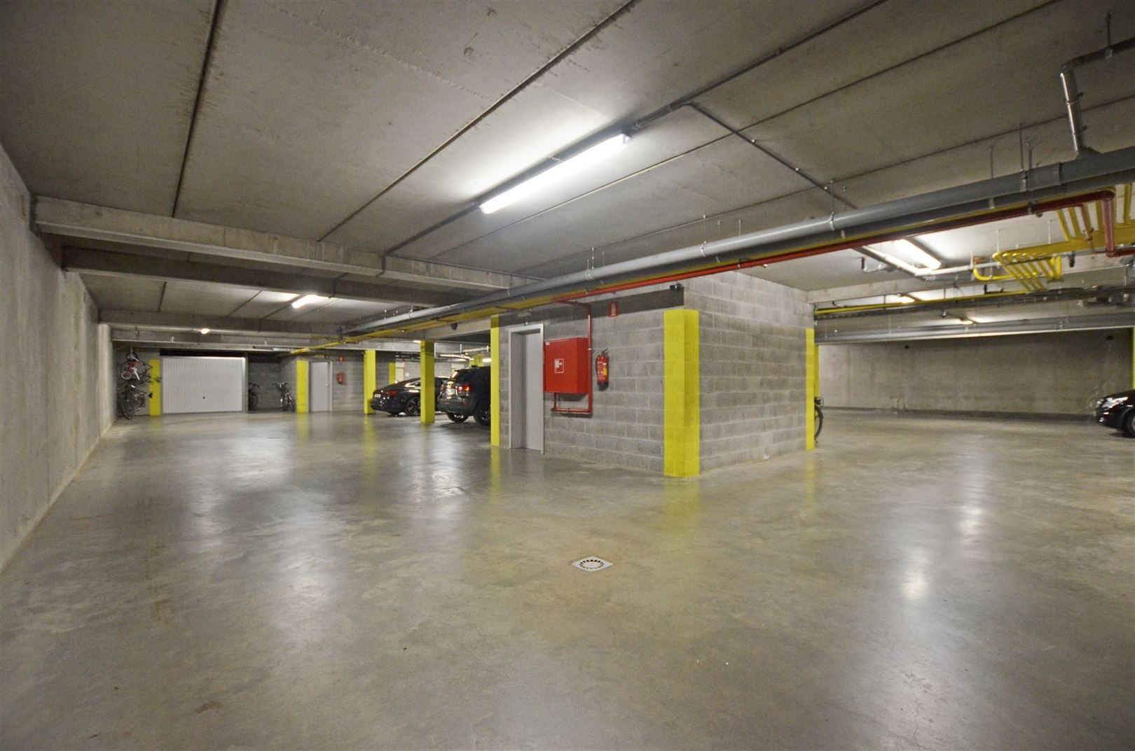 Instapklaar gelijkvloers appartement nabij het centrum foto 18