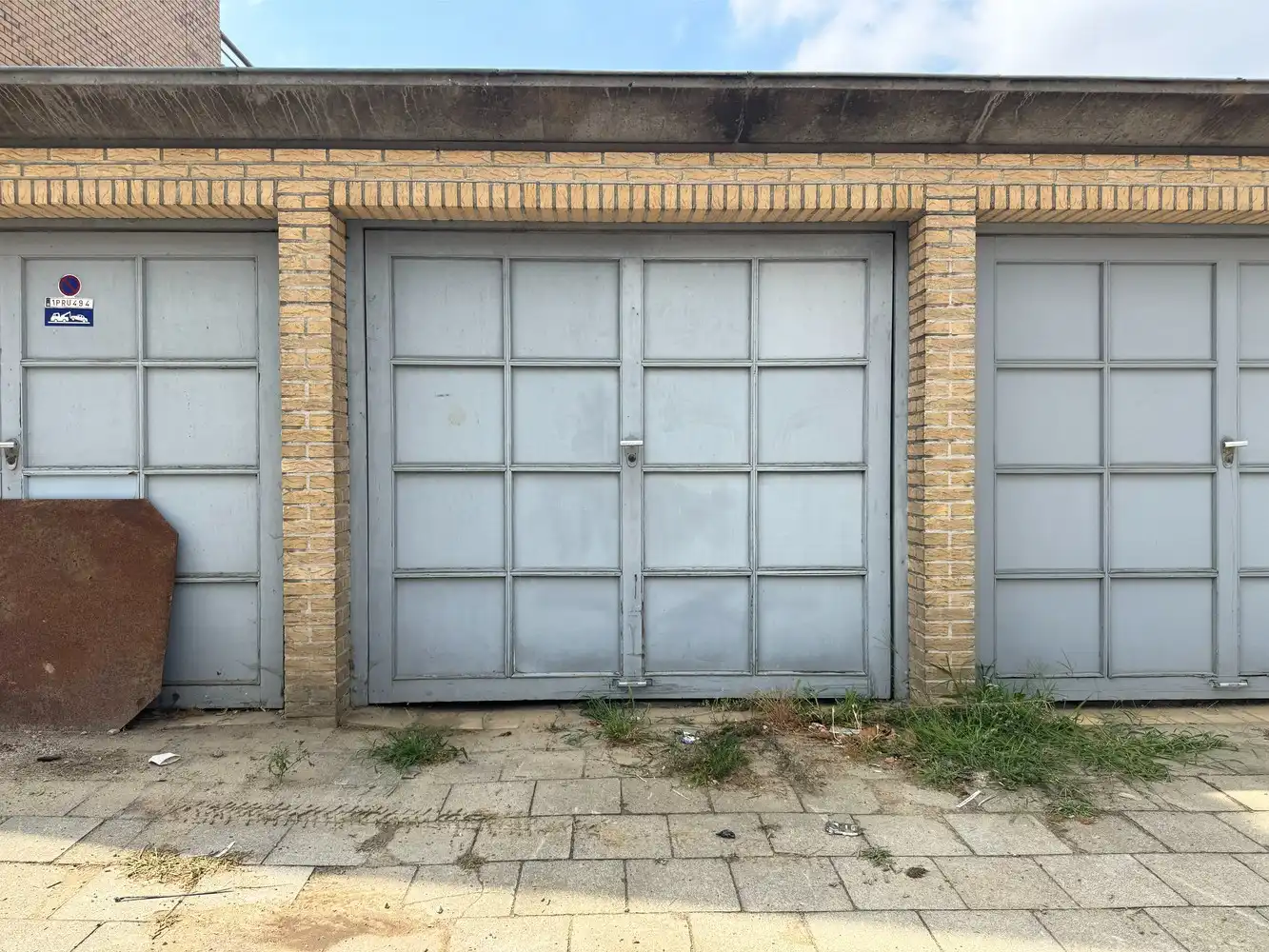 Garagebox met kantelpoort te Deurne! foto 5