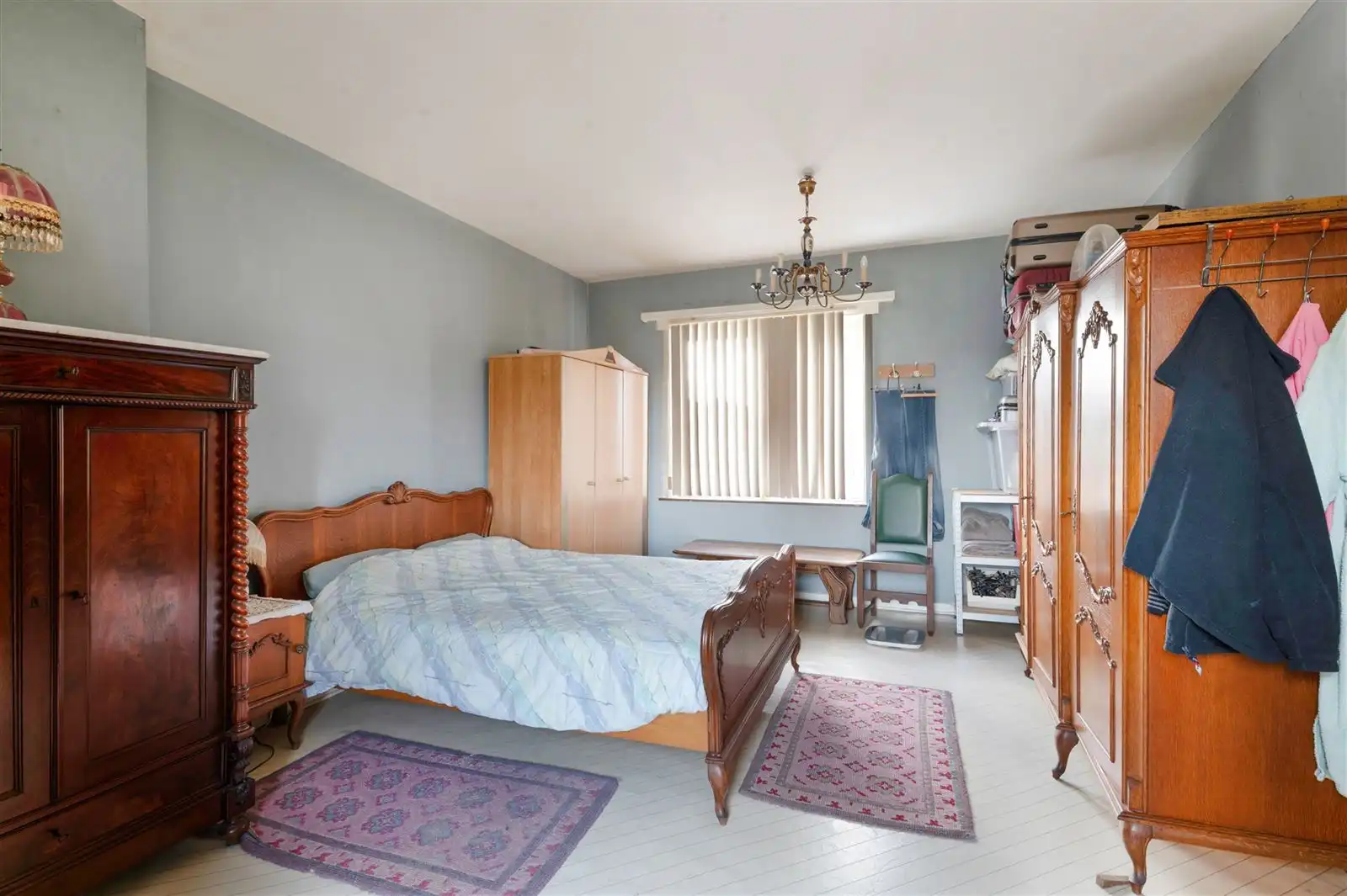 Opbrengsteigendom - met 3 appartementen foto 9