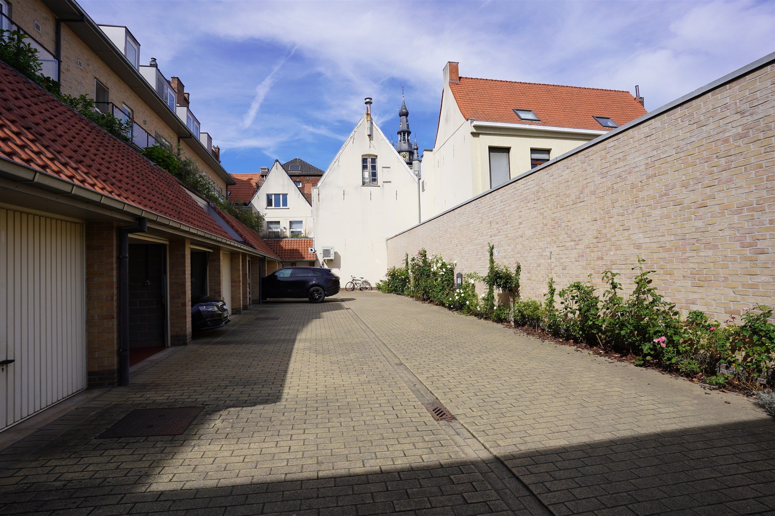 Zeer goed gelegen stadsappartement met garage + groot terras foto 4