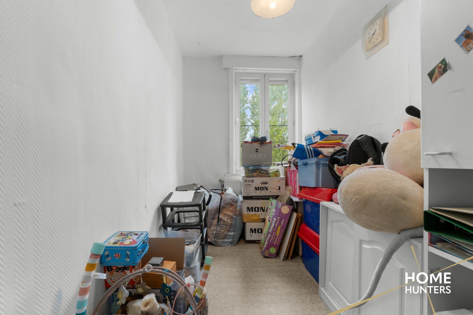 Alleenstaande woning met bijgebouwen op 1050 m² foto 18