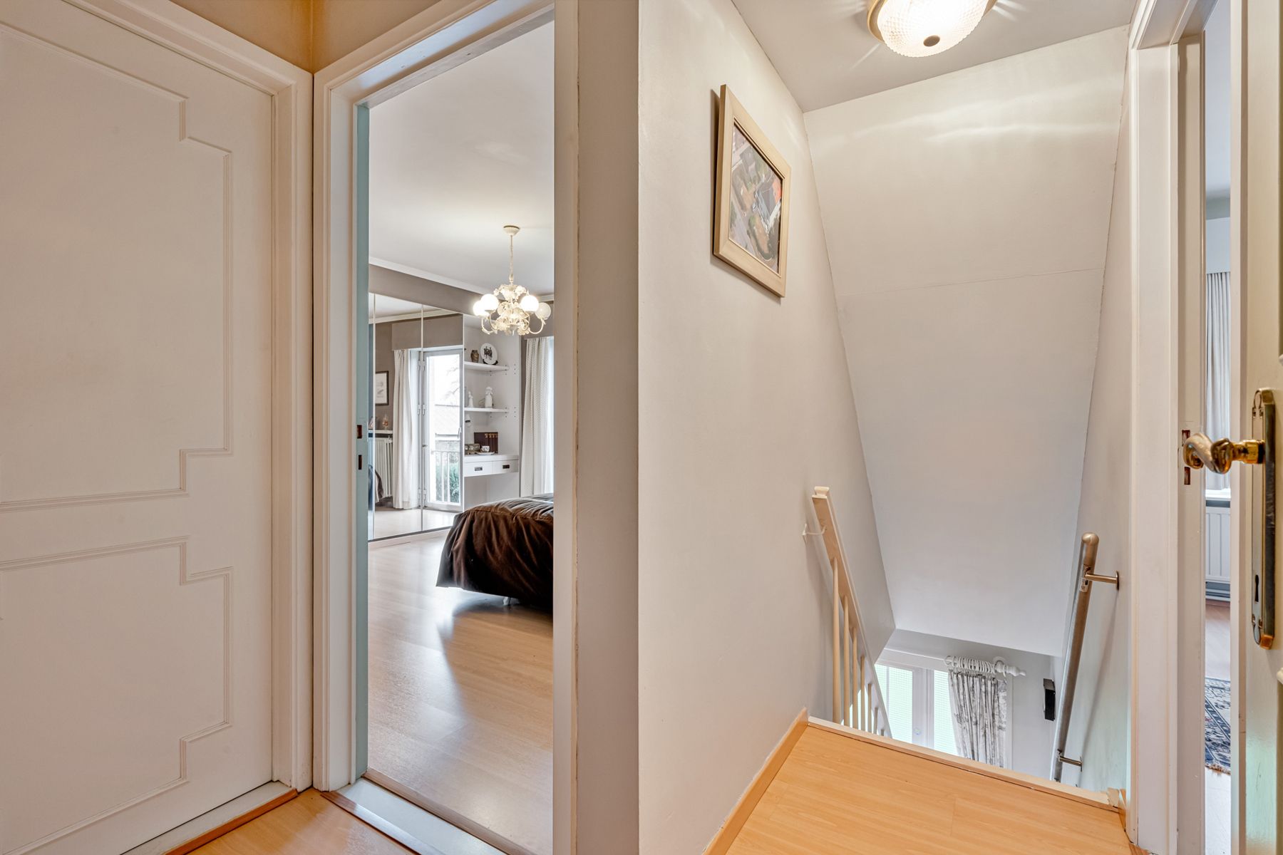 Karaktervolle woning met 3 slaapkamers, tuin en garage foto 11