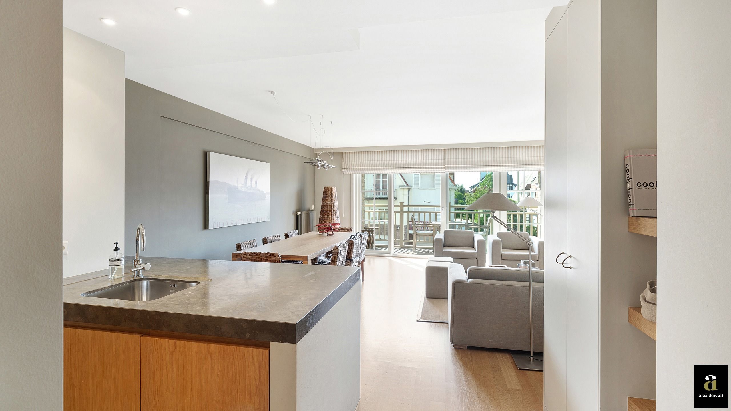 Zuidgericht appartement met zonnig terras en open uitzicht   foto 4