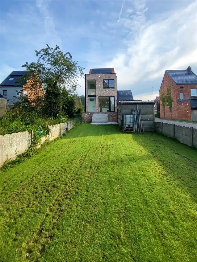Vernieuwbouw op toplocatie, 3 slpk, tuin en garage foto 33