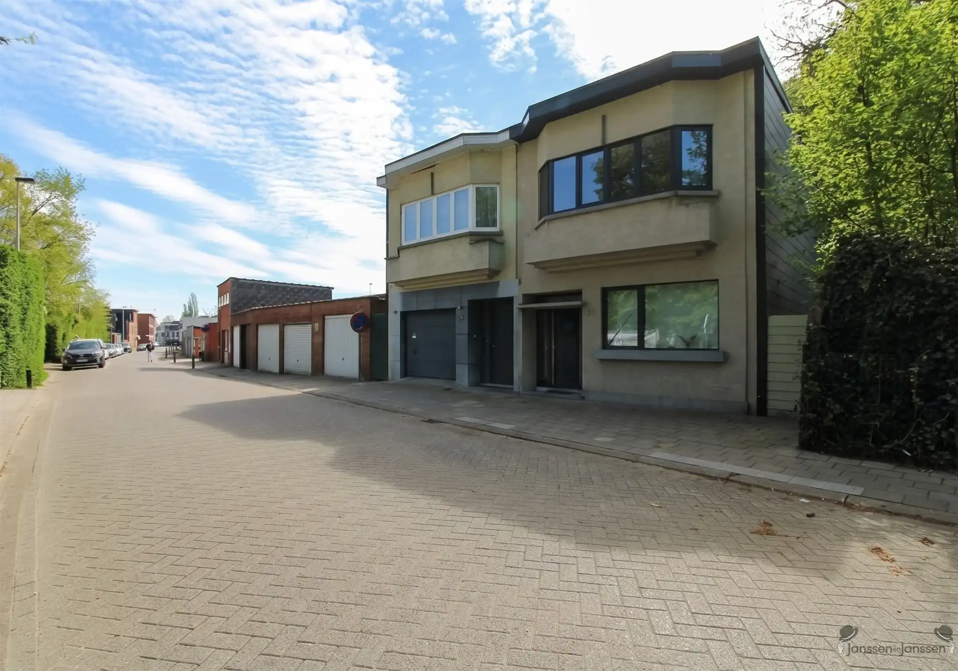 Woning met tuin foto 20