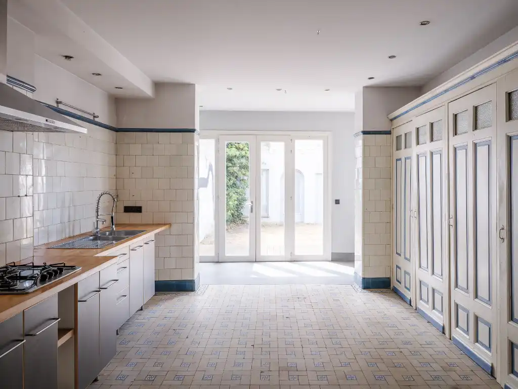 Unieke herenwoning met tuin en garage in neorococostijl nabij Gent-Sint-Pieters foto 12