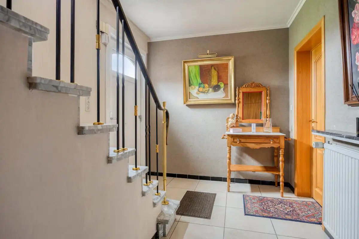 Goed gelegen woning met 3 slaapkamers foto 7