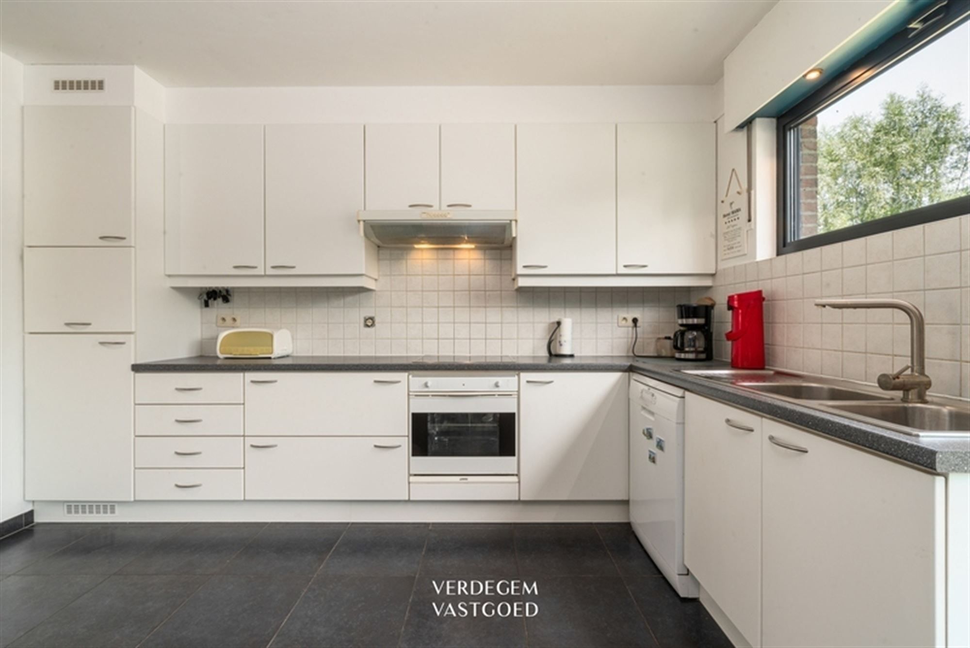 Rustig gelegen woning op wandelafstand van het centrum foto 6