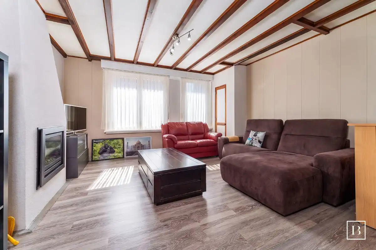 Goed onderhouden woning nabij het centrum foto 6