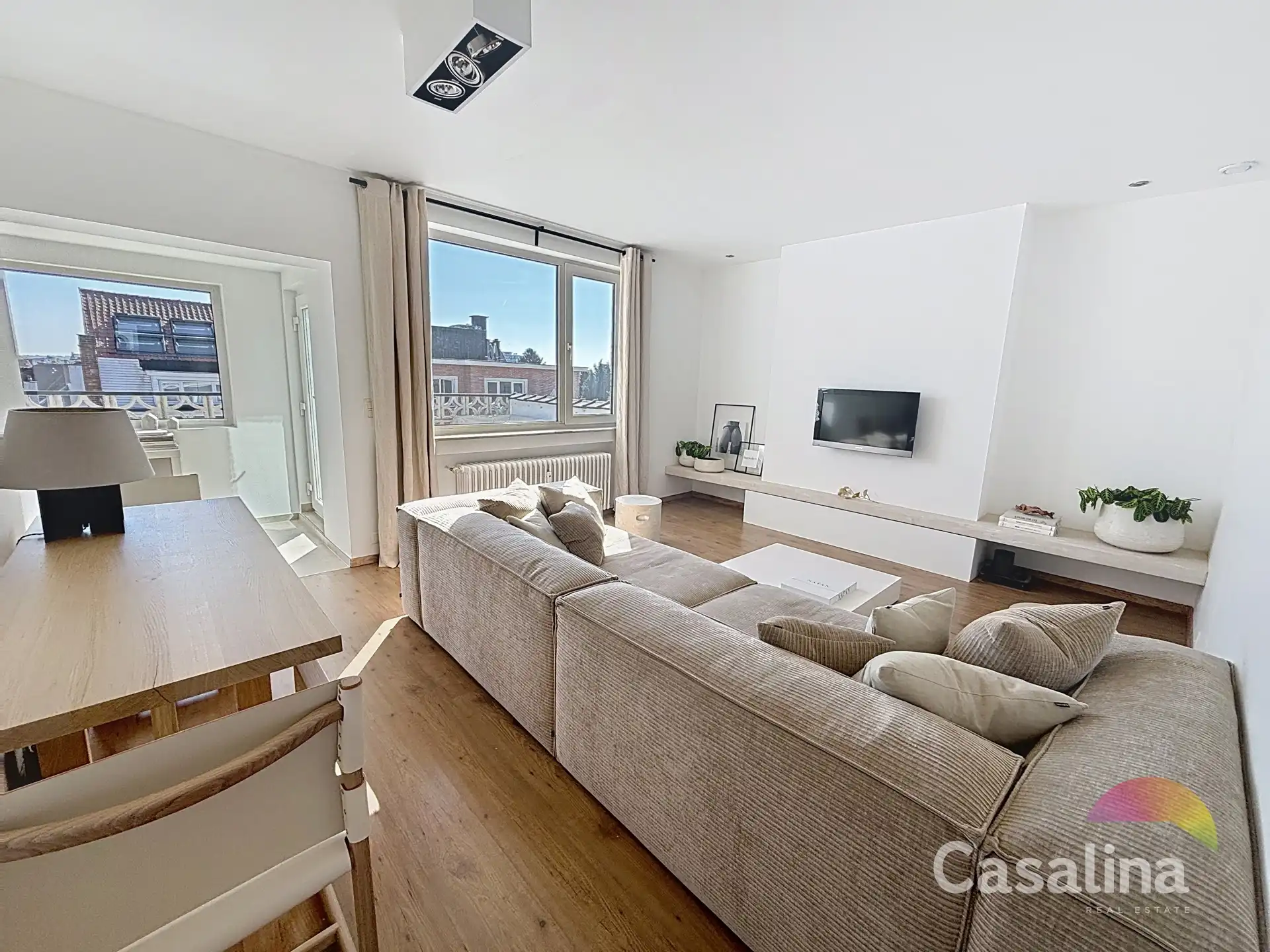 CASALINA Real Estate - Verkocht foto {{pictureIndex}}