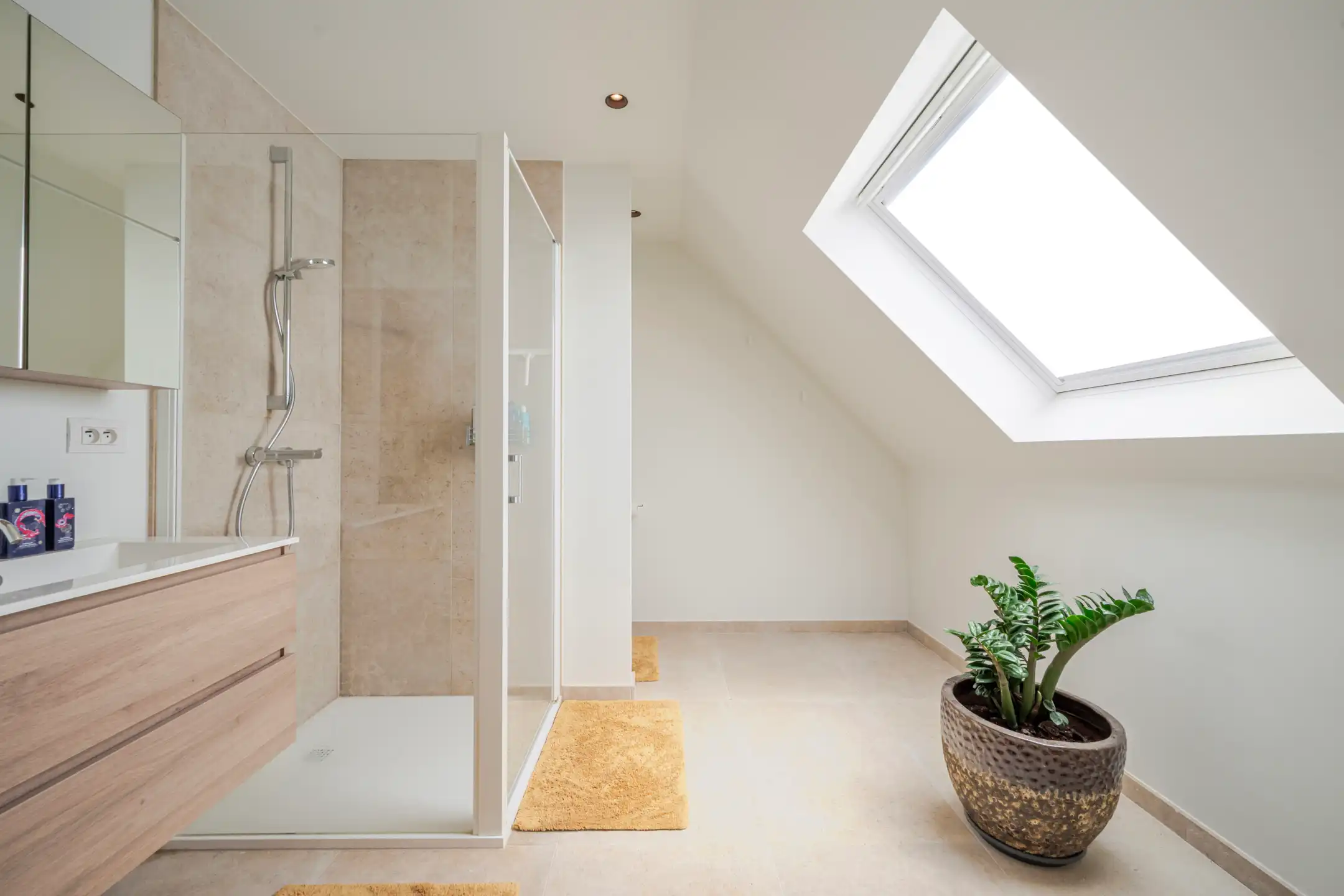 Recente woning op een uitzonderlijke ligging aan de rand van Het Zoute. foto 19