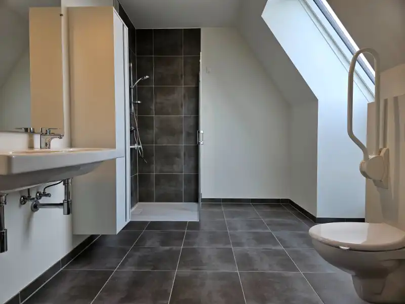 SERVICEFLAT MET GEZELLIG TERRAS foto 11