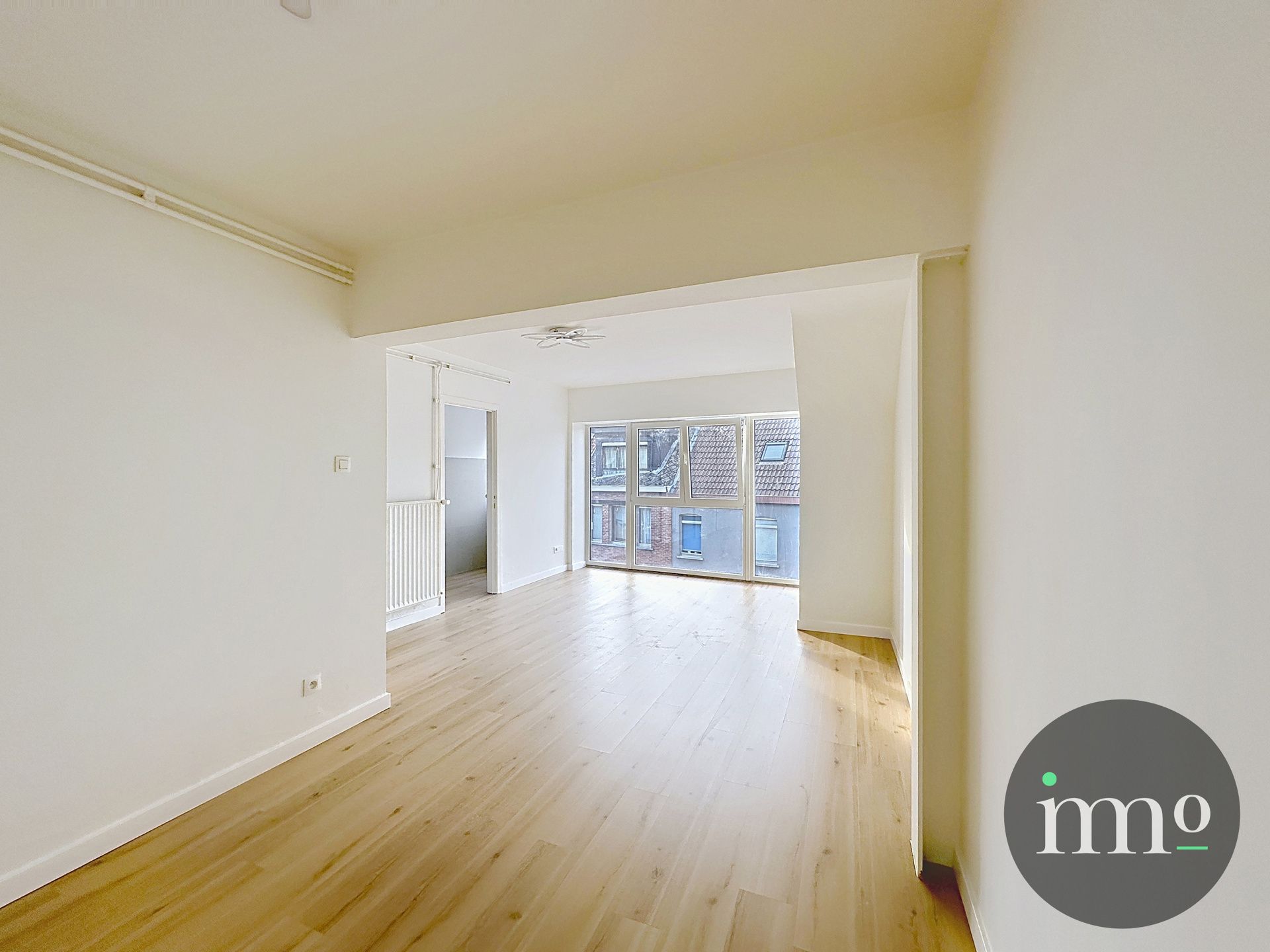 Gezellig, lichtrijk appartement met 2 slaapkamers en terras foto 2