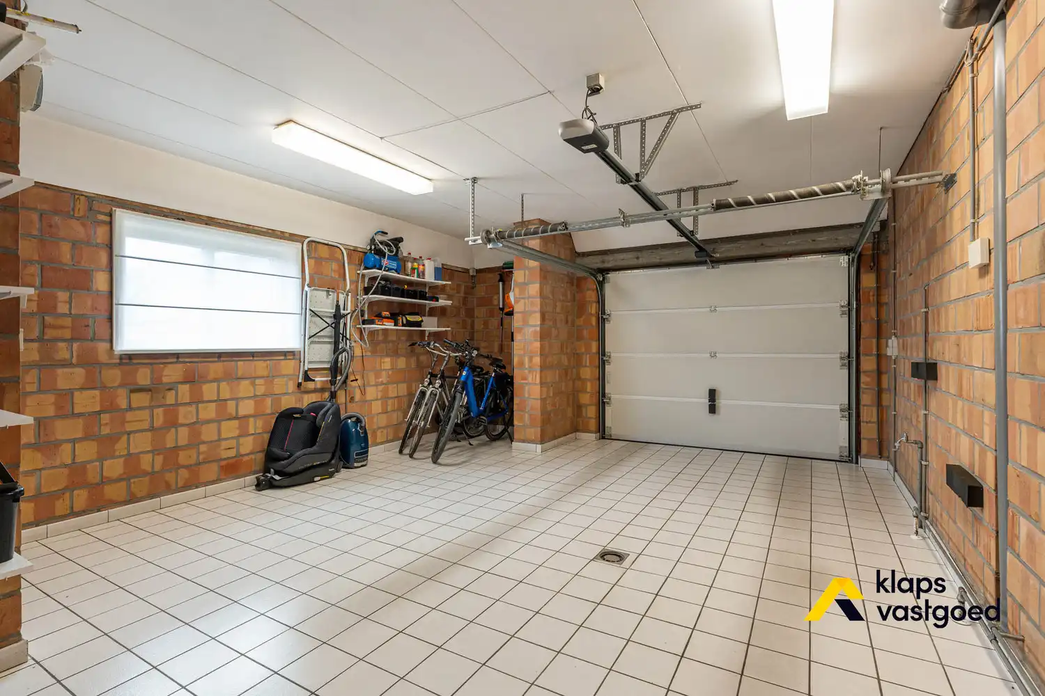 Uitzonderlijk mooie villa op 2.114 M2 in Kinrooi. foto 33