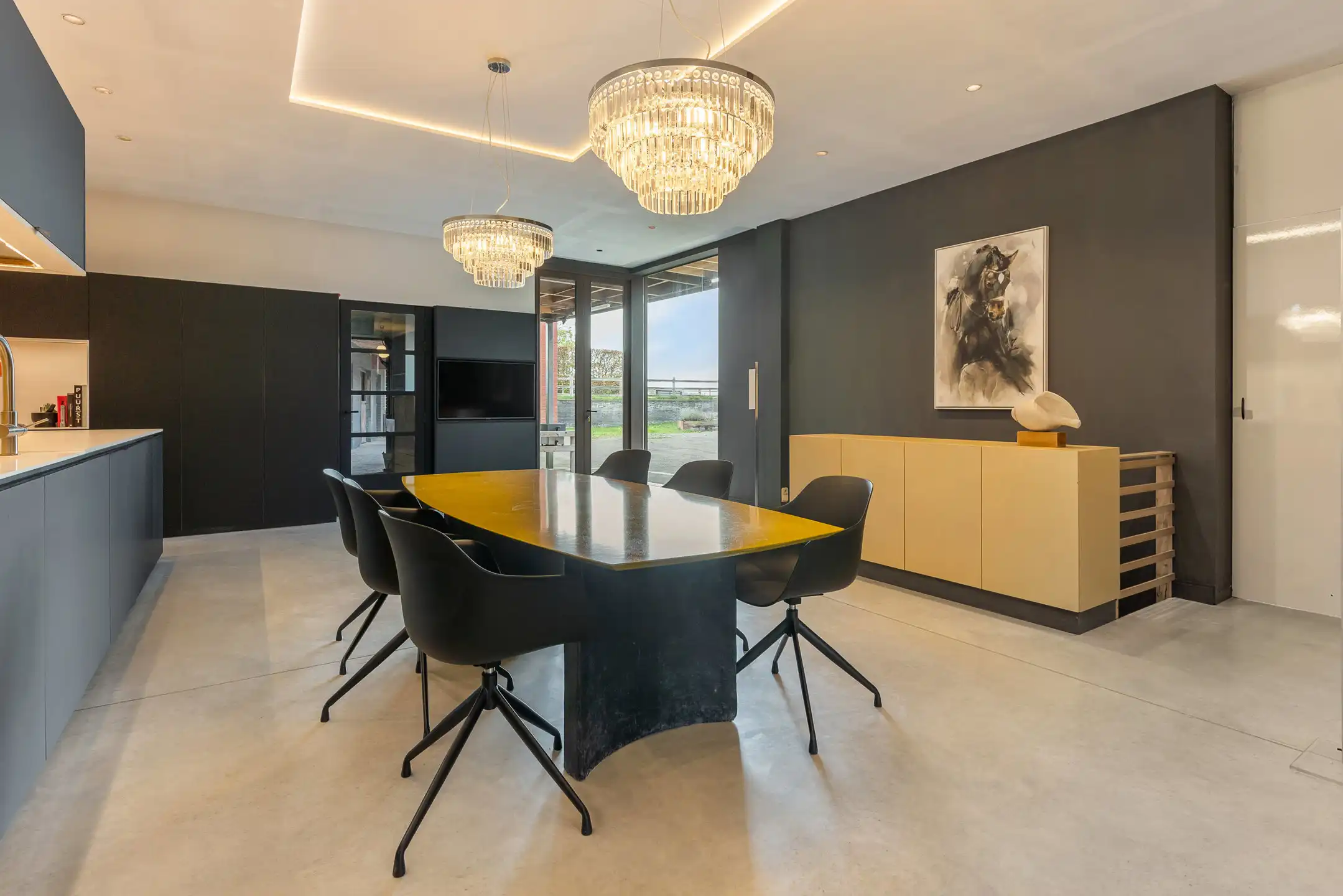 Woning met paardenweide en -piste/bouwgrond op 22a10ca  foto 8
