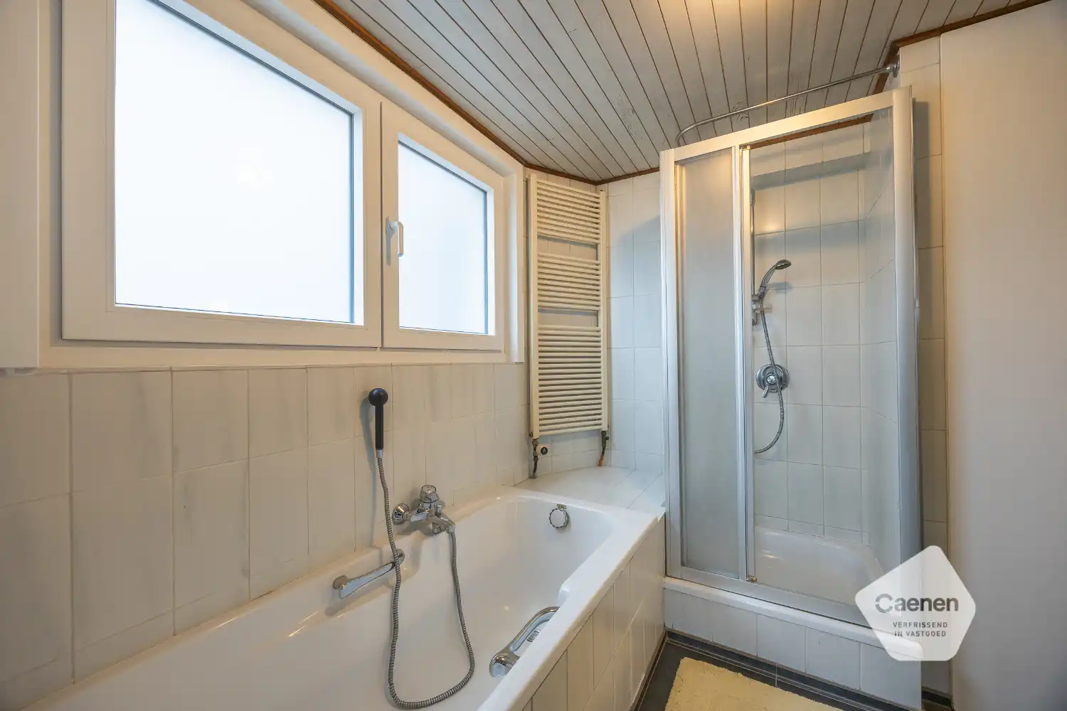 Woning met handelsgelijkvloers op commerciële ligging foto 19