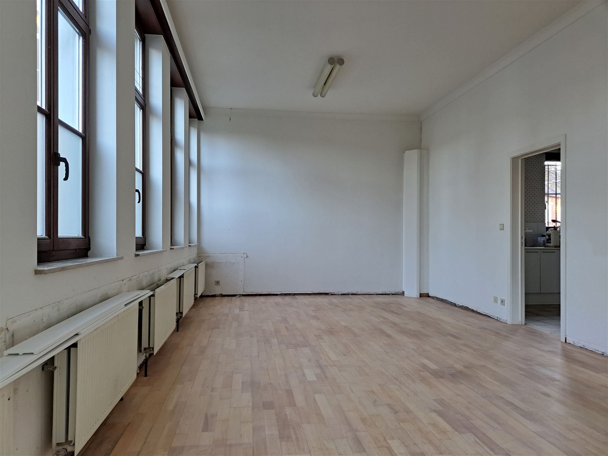 Kantoorruimte van 119m² foto 4