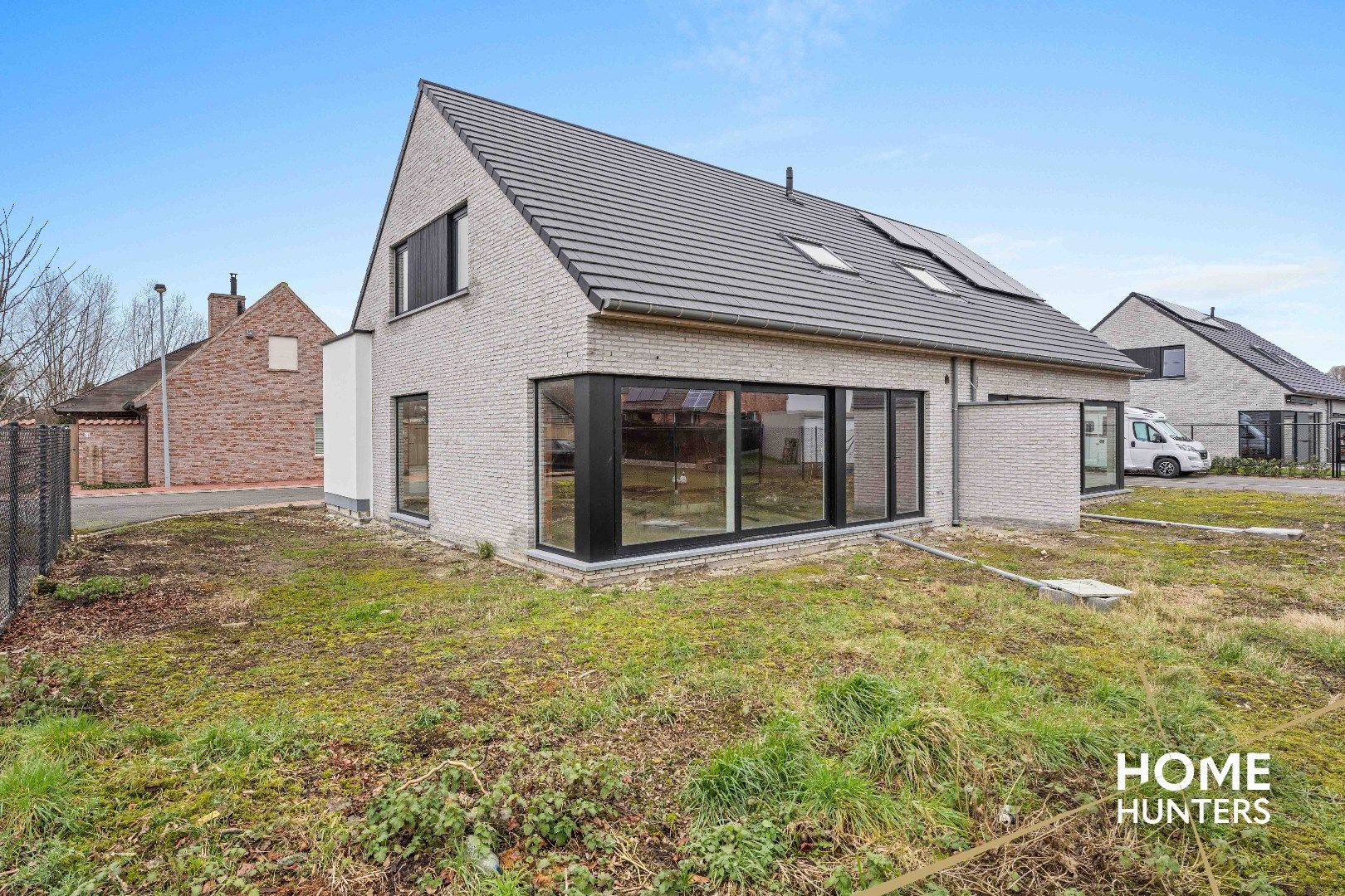 Afgewerkte nieuwbouwwoning in moderne stijl te Esen foto 2