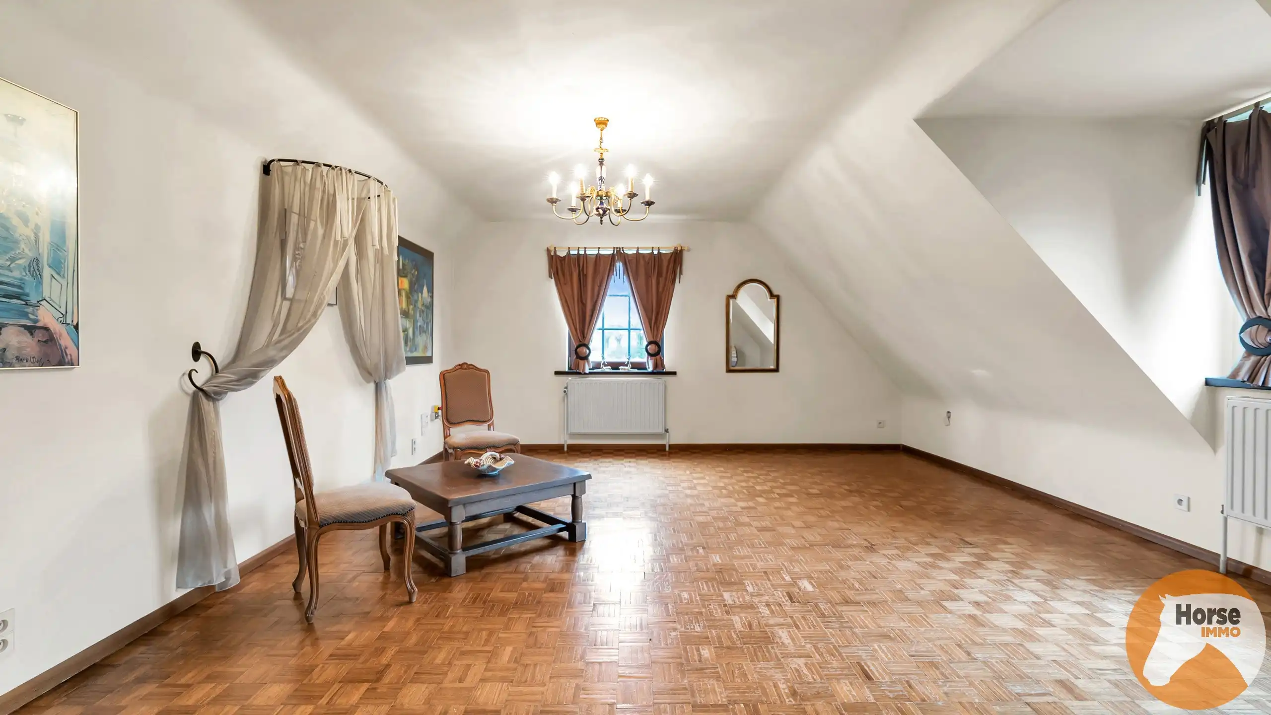 ROOSDAAL - Centraal gelegen woning met prachtig uitzicht foto 20