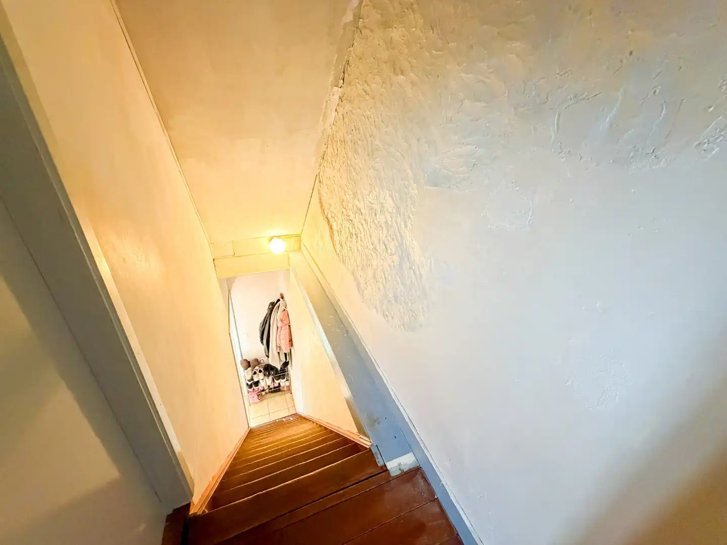 Leuke starterswoning met 2/3 slpk en terras, gunstig gelegen in Lichtervelde foto 12