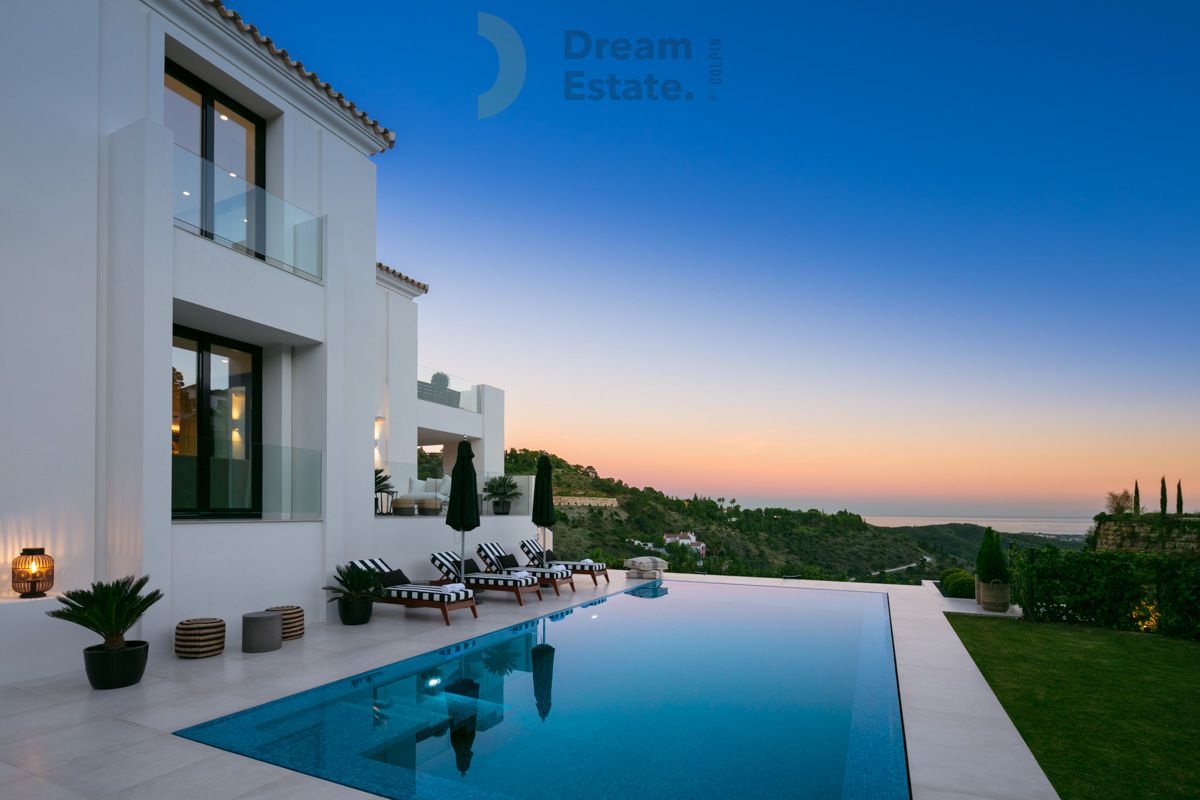 Impressive villa in The El Madoñal Hillside. foto 17