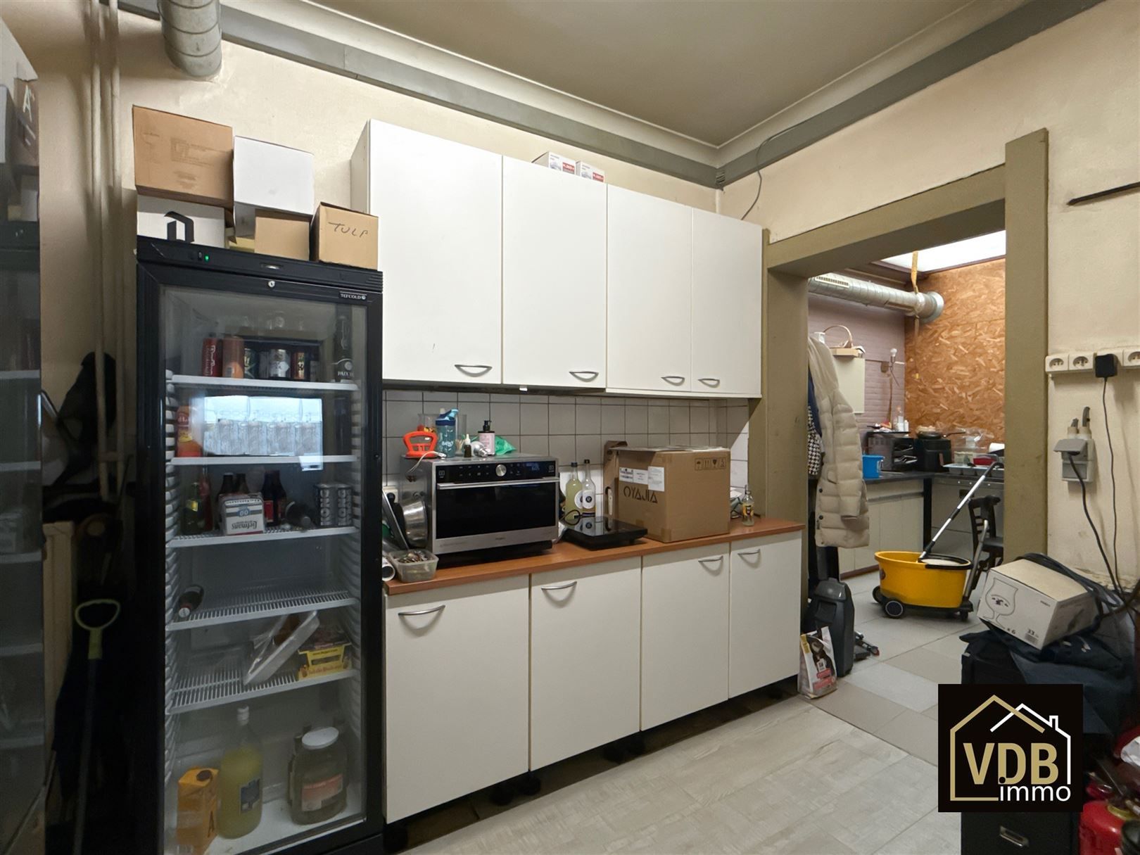 HANDELSHUIS MET WOONST foto 29