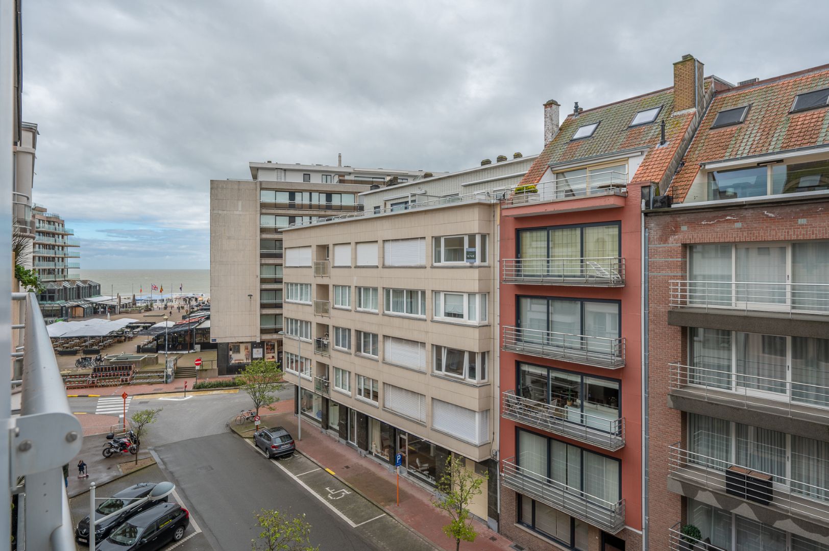 Magnifieke studio met zijdelings zeezicht op toplocatie in Knokke foto 13