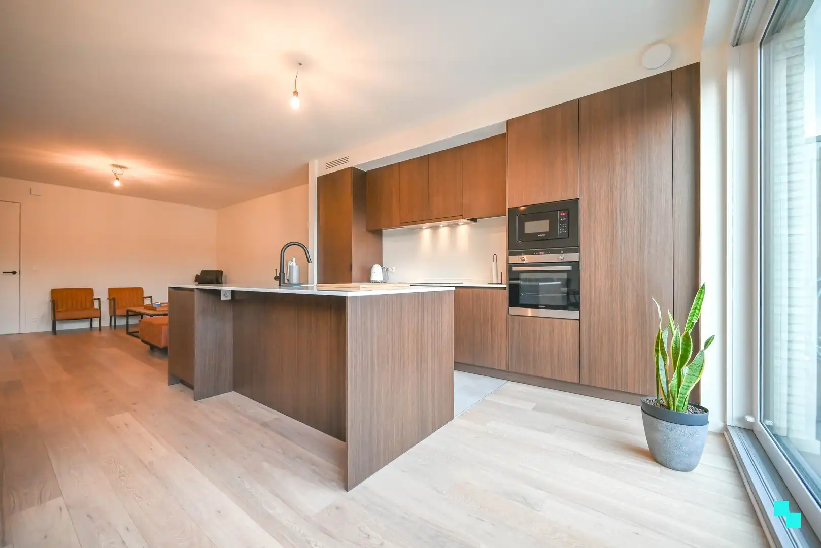 Ecologische, moderne woning te Waregem foto {{pictureIndex}}