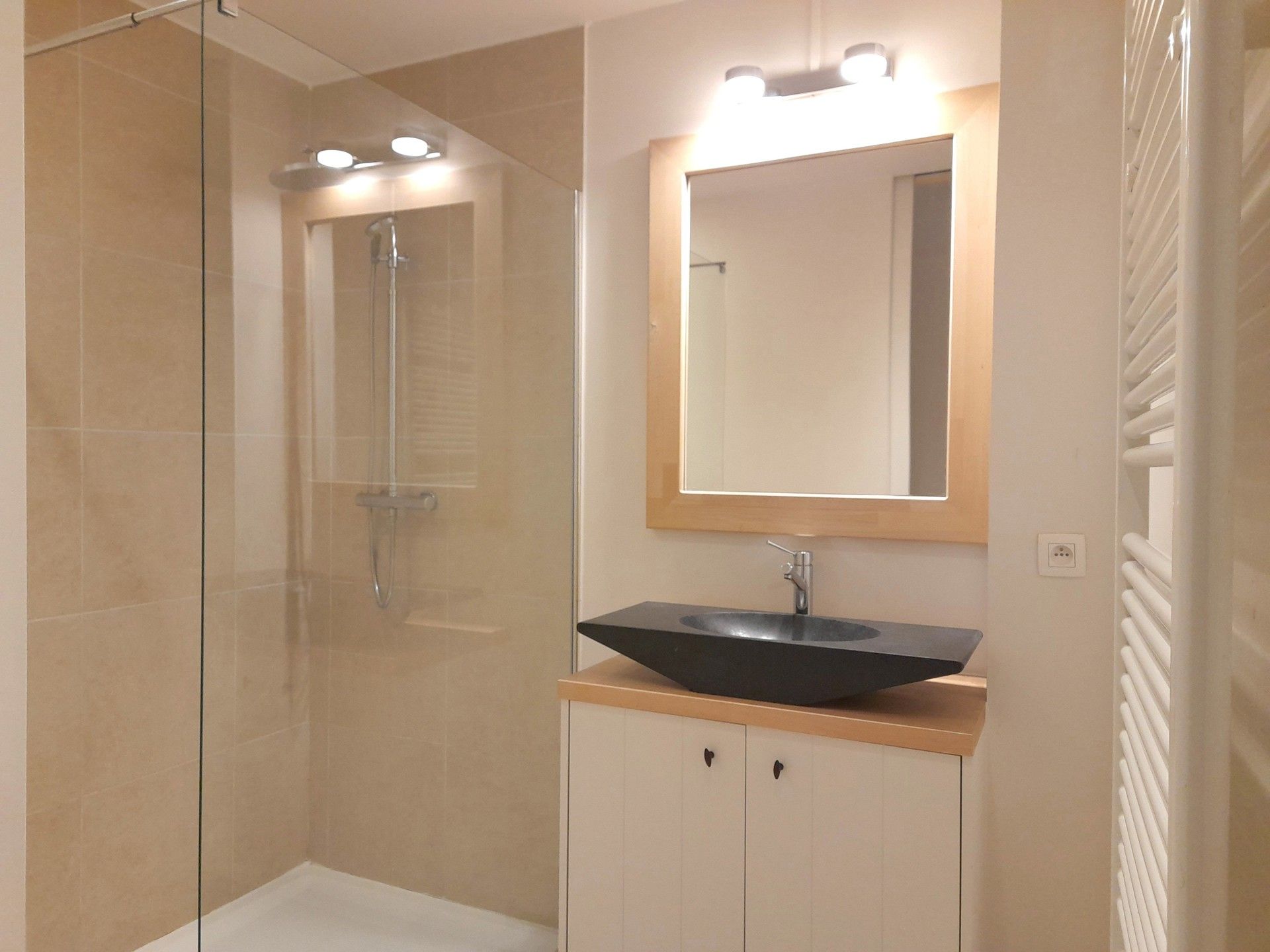 Gelijkvloers appartement / ruimte vrij beroep in hartje Lier foto 13