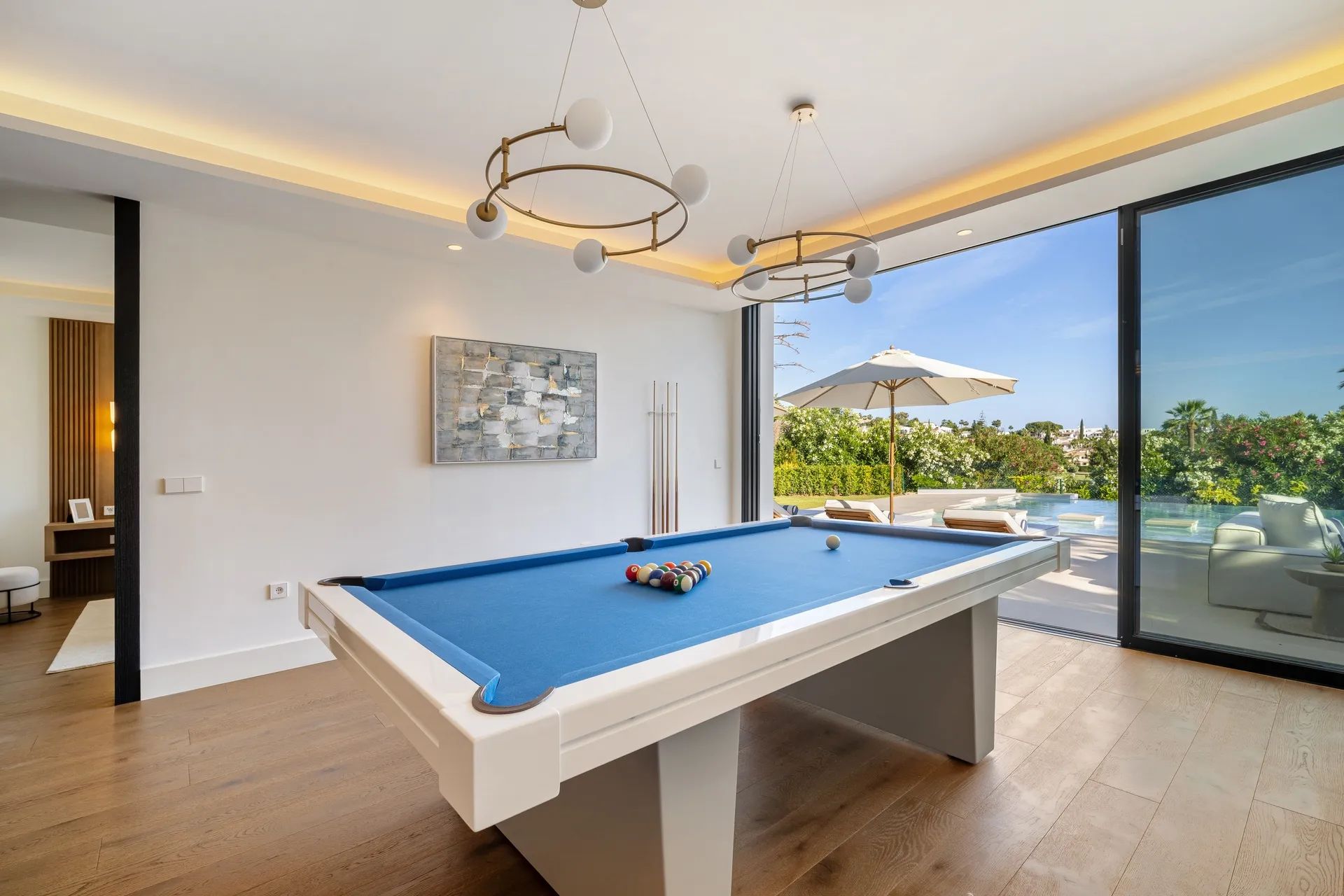 Architecturale pracht aan de golf – ultieme luxe in Marbella foto 35