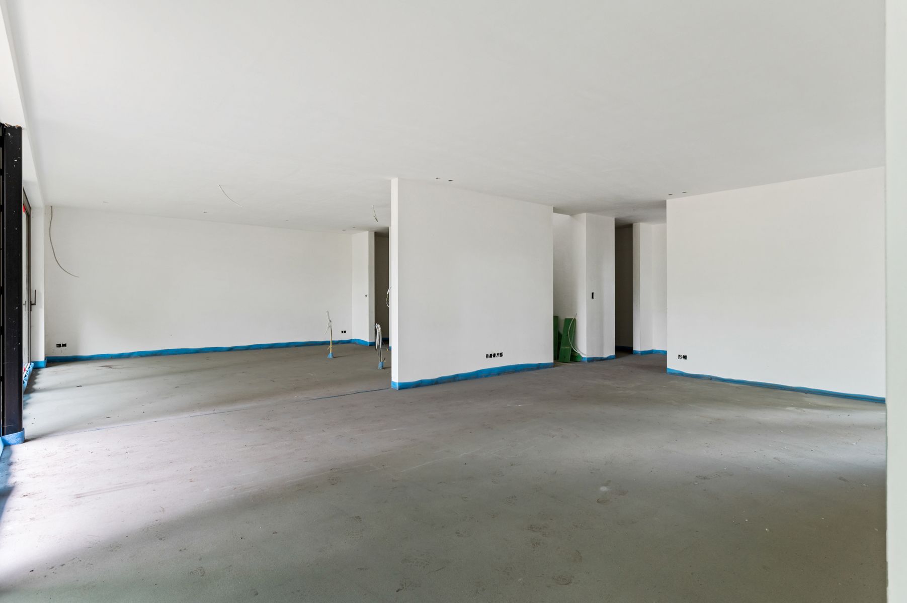 Exclusieve nieuwbouwvilla op toplocatie op ca. 3715 m². foto 36