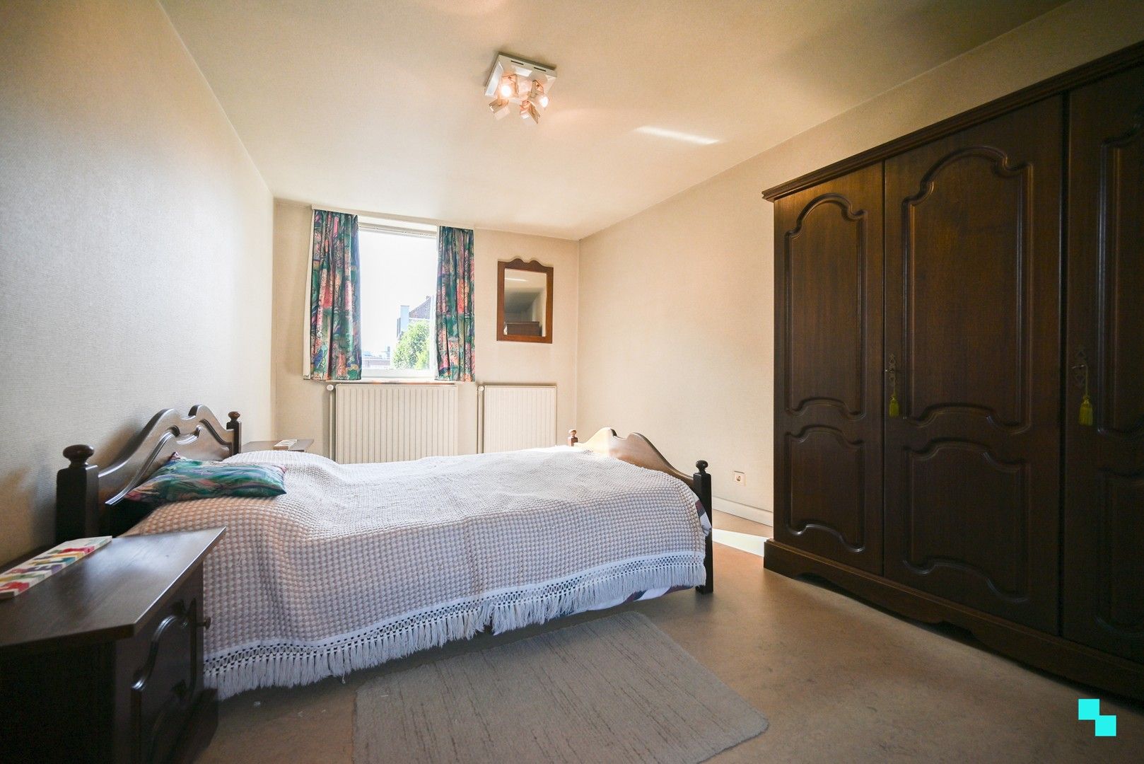 Neoclassicistisch getinte burgerwoning in hartje Izegem foto 29