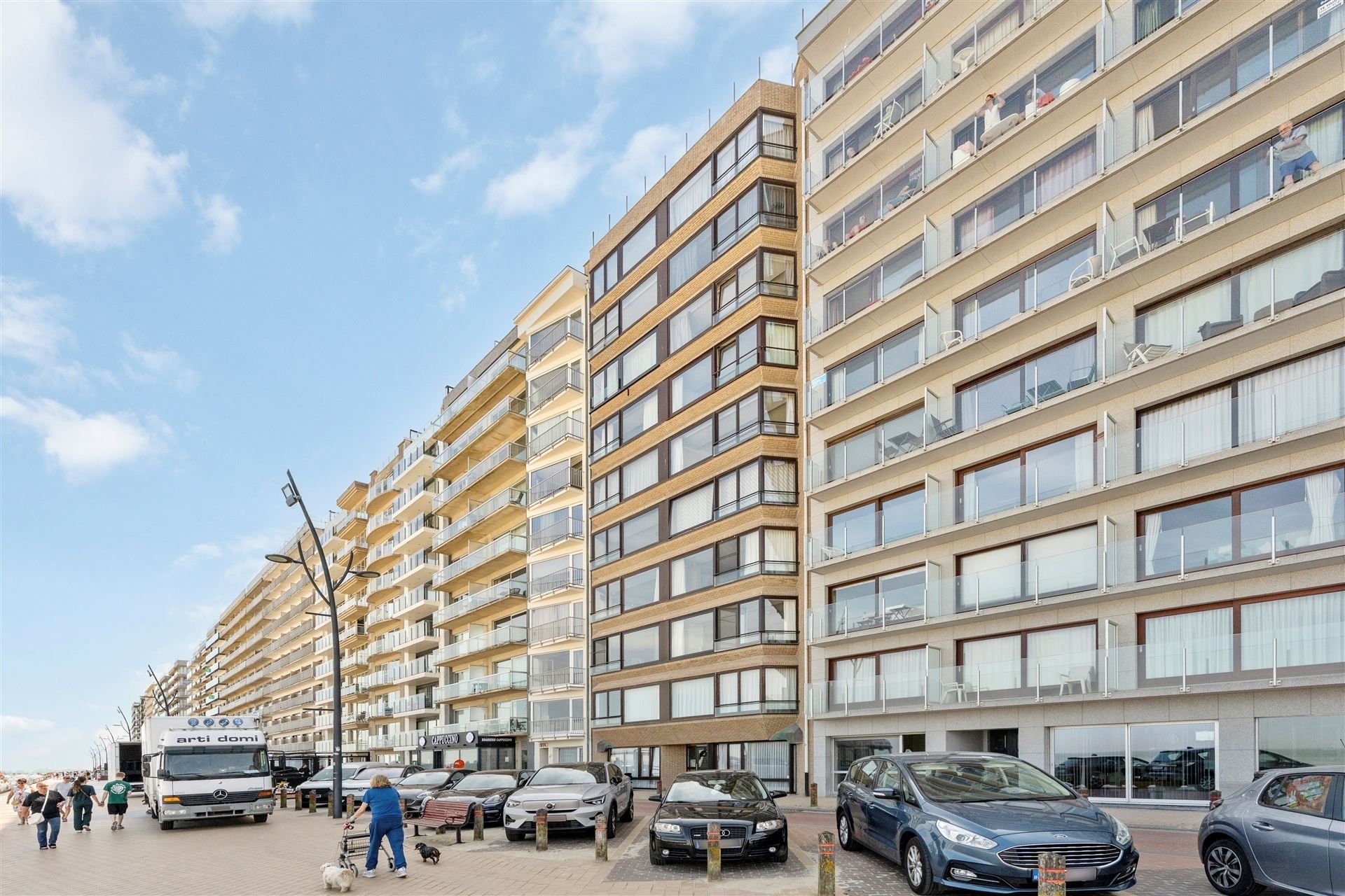 INDRUKWEKKEND UITZICHT / ZEEDIJK  foto 20