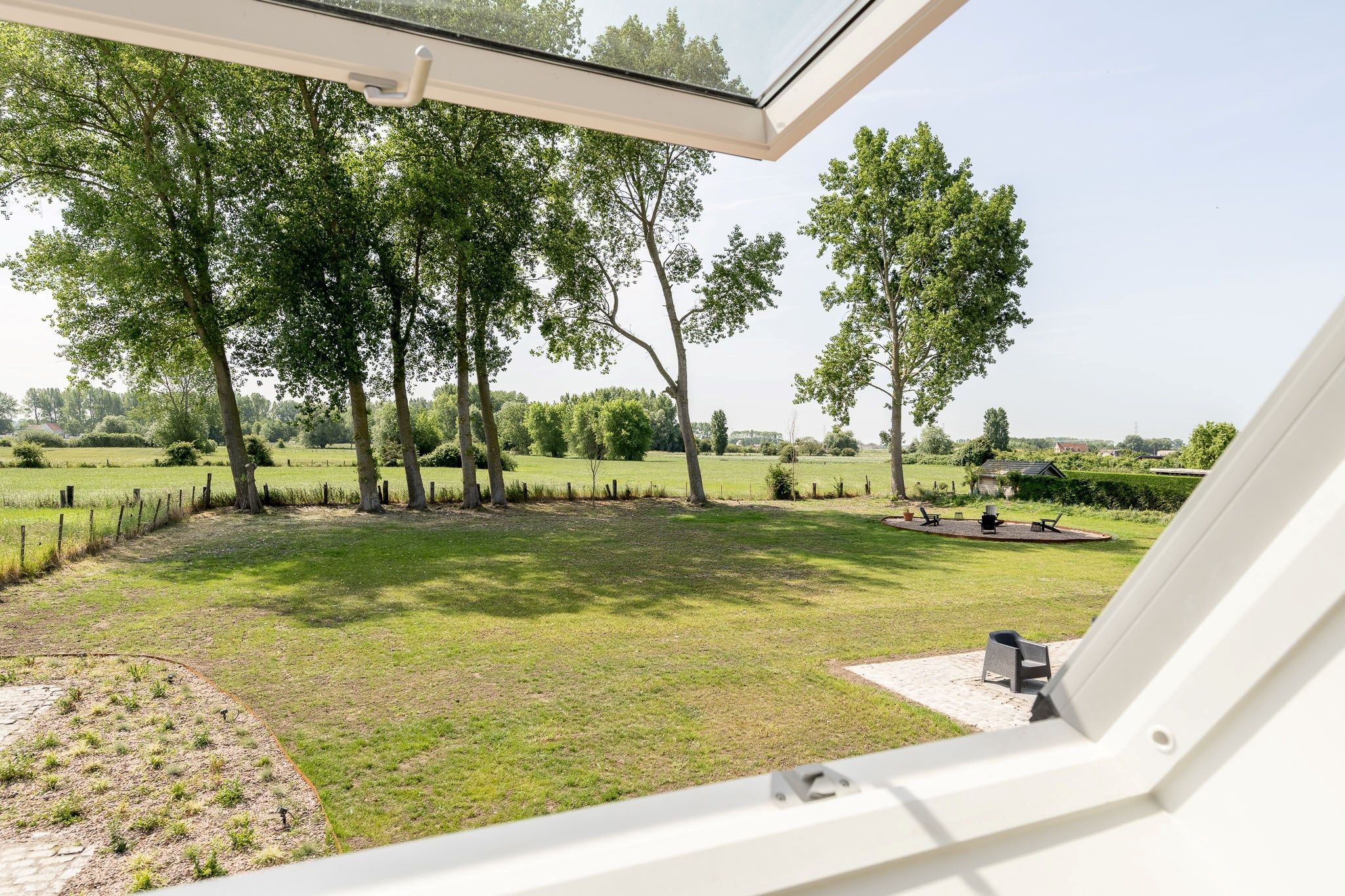 Prachtig vernieuwde eigendom op 2645 m² te Lissewege foto 20